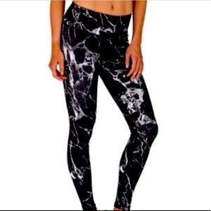 Glyder Leggings Black and White Size XS